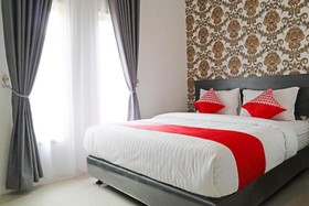 Sachila Residence Syariah  by OYO Rooms