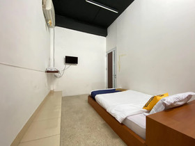 Sho Family Homestay & Resto by OYO Rooms