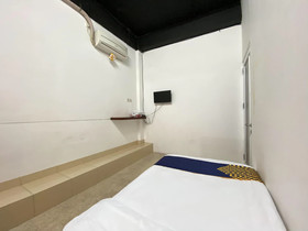Sho Family Homestay & Resto by OYO Rooms