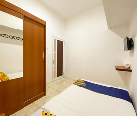 Sho Family Homestay & Resto by OYO Rooms