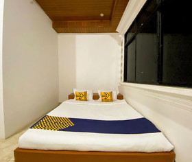 Sho Family Homestay & Resto by OYO Rooms