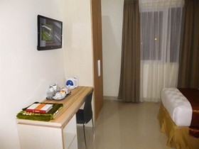 Sofyan Inn Rangkayo Basa