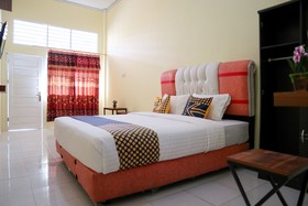 Wisma Padati Syariah by OYO Rooms