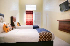 Wisma Padati Syariah by OYO Rooms