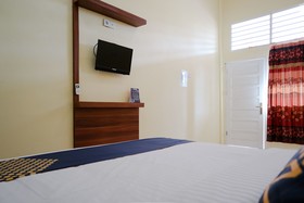 Wisma Padati Syariah by OYO Rooms