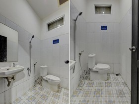 Zaara Guest House Syariah by OYO Rooms