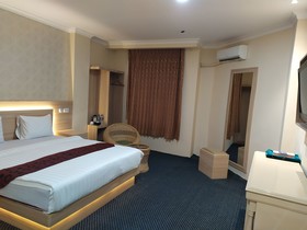 Hotel Rangkayo Basa Padang Panjang