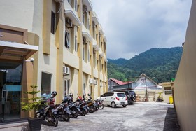 Hotel Rangkayo Basa Padang Panjang