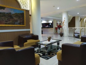 Hotel Rangkayo Basa Padang Panjang