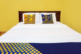 Express O 91702 Mandeh Homestay Syariah