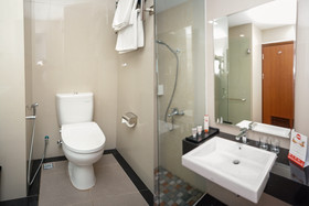 Airish Hotel by OYO