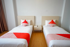 Airish Hotel by OYO
