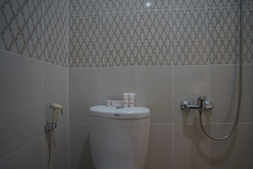 Sans Hotel Max To U Palembang