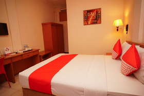 Hotel Al Furqon Syariah by OYO Rooms