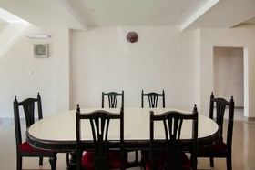 Wisata Hotel by OYO Rooms