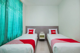 Wisata Hotel by OYO Rooms