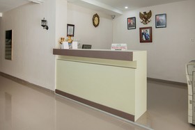 Wisata Hotel by OYO Rooms