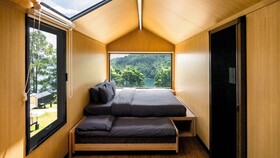 Bobocabin Patra Parapat Toba