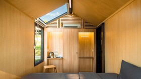 Bobocabin Patra Parapat Toba