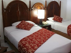 Danau Toba International Cottage