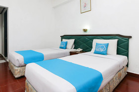 Darma Agung Beach Hotel by Airy Rooms