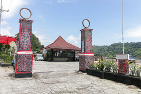 Darma Agung Beach Hotel by Airy Rooms