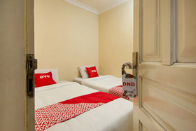 Hotel 211 by OYO Rooms