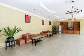 Hotel Danautoba by Airy Rooms