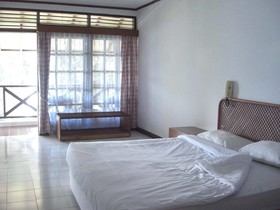 Hotel Pandu Lakeside Tuktuk