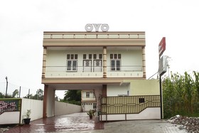 Sopou Penginapan Rinal & Tuah by OYO Rooms