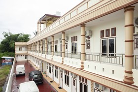 Sopou Penginapan Rinal & Tuah by OYO Rooms