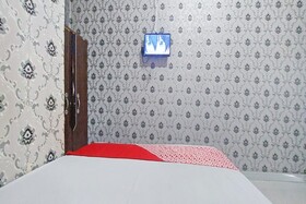 Hotel Puriwara By OYO