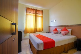 Hotel Aifih by OYO Rooms