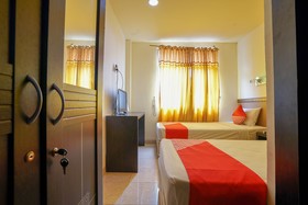 Hotel Aifih by OYO Rooms