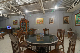 Note Hotel Syariah by OYO