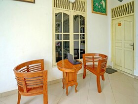 Taufik Kost Syariah by OYO