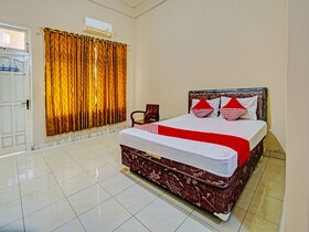 Taufik Kost Syariah by OYO