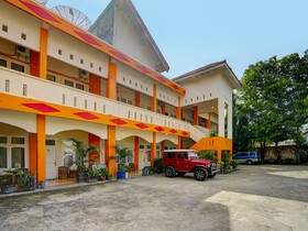 Taufik Kost Syariah by OYO