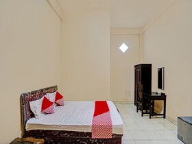 Taufik Kost Syariah by OYO