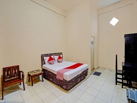 Taufik Kost Syariah by OYO