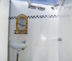 Freddies Santai Sumurtiga