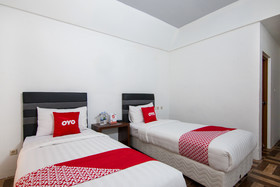 Dg Inn by OYO Rooms