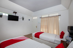 Dg Inn by OYO Rooms