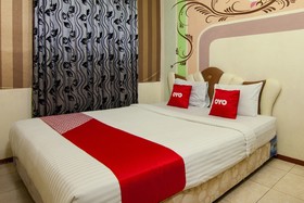Thyesza Hotel by OYO Rooms
