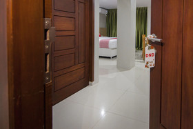 Gapura Hotel by OYO Rooms