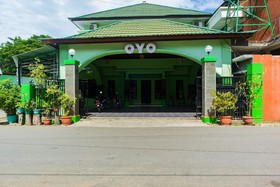Greenia Hotel by OYO