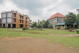 RedDoorz Syariah @ Cisarua Puncak Bogor