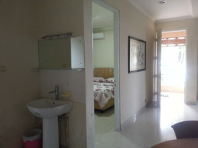 Villa Kota Bunga Azalea