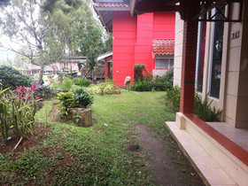 Villa Kota Bunga Azalea