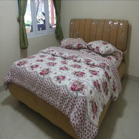 Villa Kota Bunga Azalea